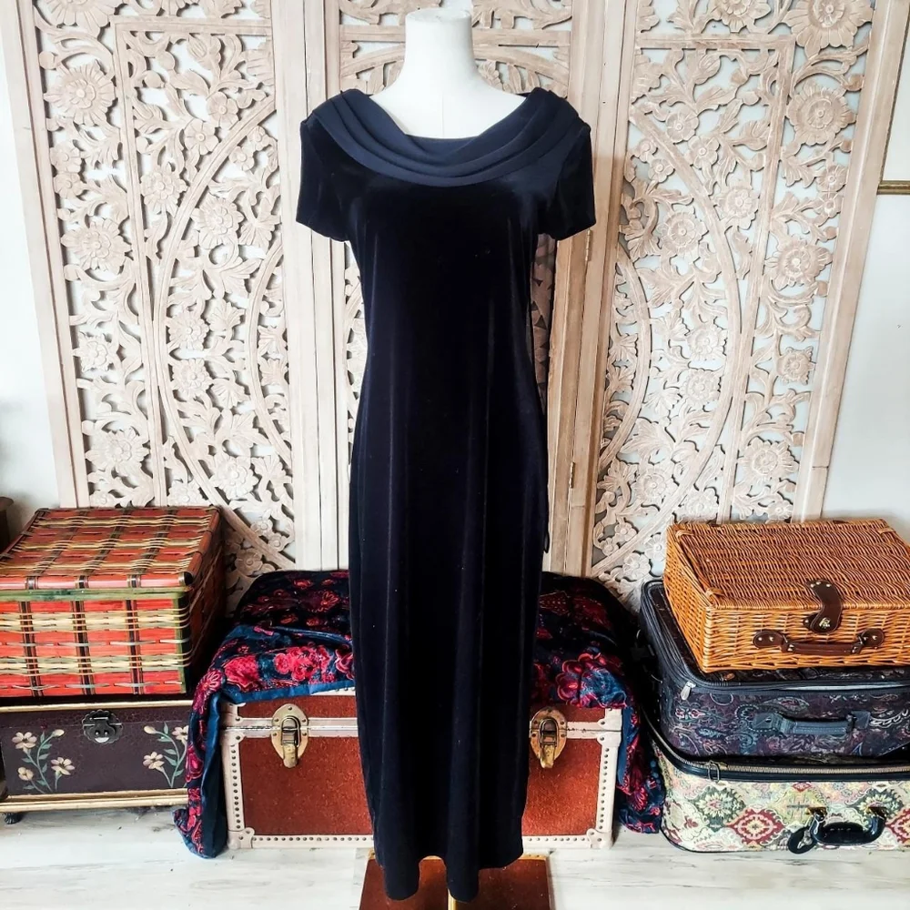 Vintage 1990s Black Velvet Scarf Formal Pencil Wiggle Maxi Dress - Picture 2 of 6